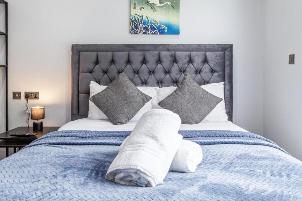 Apartment Serviced Golders Near London- 3 *